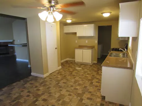 2121 Avenue I E # SP2, Lancaster, CA 93535 photo 16