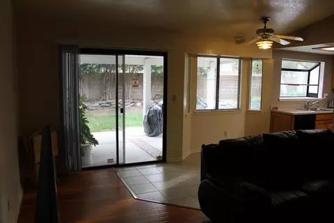 3140 Softwood Ct, Lancaster, CA 93536 photo 6