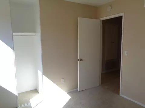 44036 Gingham Ave, Lancaster, CA 93535 photo 11