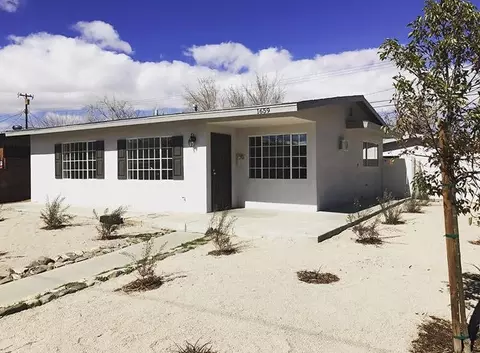 1659 Avenue Q6 Ave E, Palmdale, CA 93550 photo 1