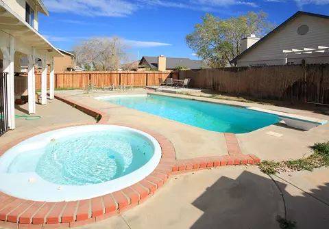 4750 Katrina Pl, Palmdale, CA 93552 photo 9