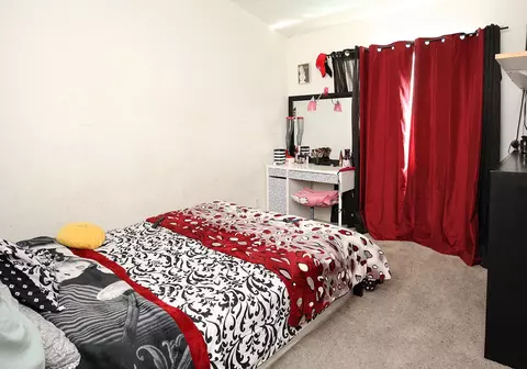 4750 Katrina Pl, Palmdale, CA 93552 photo 8