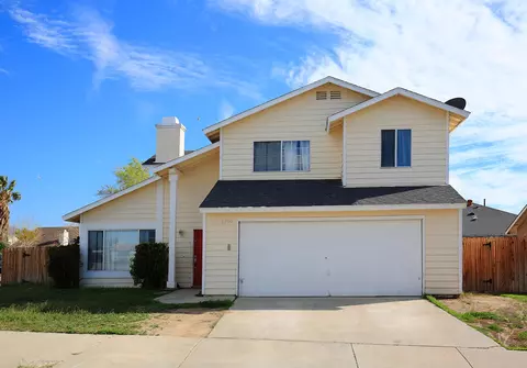 4750 Katrina Pl, Palmdale, CA 93552 photo 1