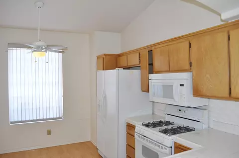 36907 57th St E, Palmdale, CA 93552 photo 7