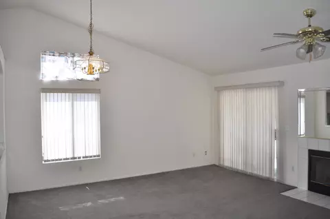 36907 57th St E, Palmdale, CA 93552 photo 3