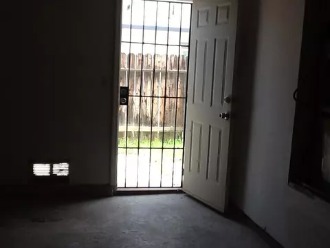 744 Trixis Ave, Lancaster, CA 93534 photo 6