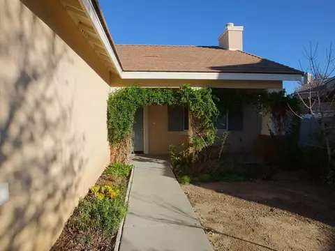 36939 Sabal Ave, Palmdale, CA 93552 photo 3