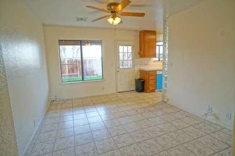 37527 48th St E, Palmdale, CA 93552 photo 10