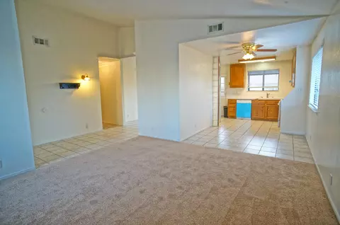 37527 48th St E, Palmdale, CA 93552 photo 7