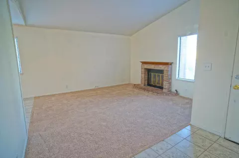 37527 48th St E, Palmdale, CA 93552 photo 5