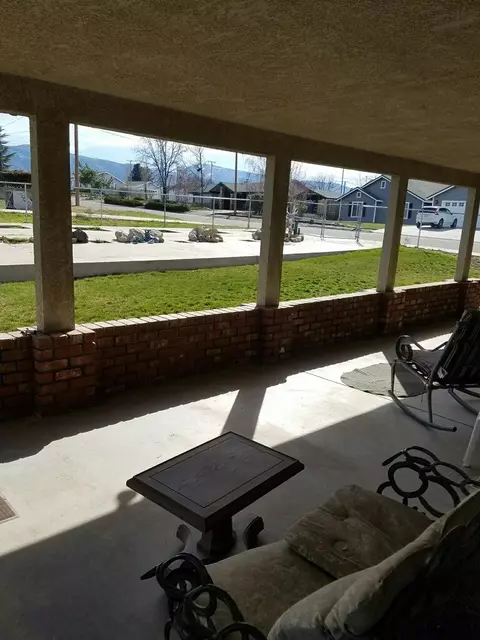 19832 Cross Way, Tehachapi, CA 93561 photo 4