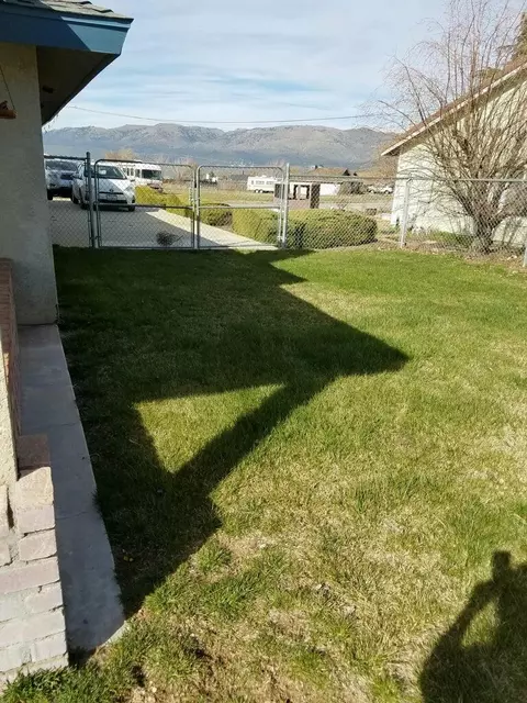 19832 Cross Way, Tehachapi, CA 93561 photo 2