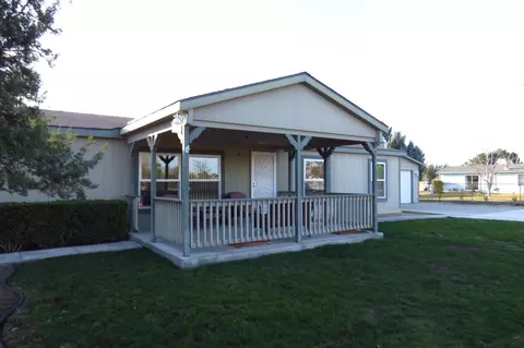 43269 41st St W, Lancaster, CA 93536 photo 1