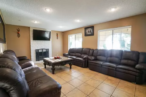 37648 27th St E, Palmdale, CA 93550 photo 7