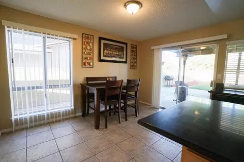 37648 27th St E, Palmdale, CA 93550 photo 12