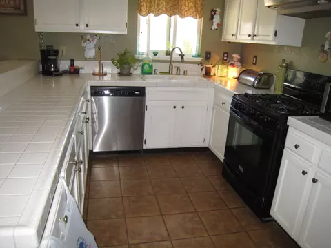 37406 96th St E, Littlerock, CA 93543 photo 4