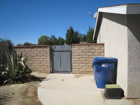 37406 96th St E, Littlerock, CA 93543 photo 7