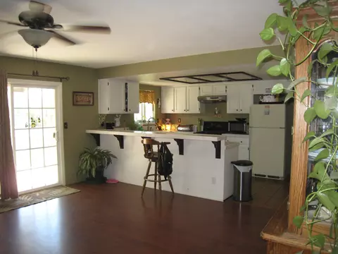 37406 96th St E, Littlerock, CA 93543 photo 3