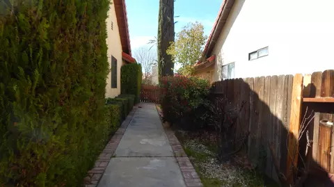 43152 11th St E, Lancaster, CA 93535 photo 32