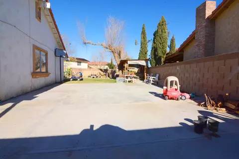 43608 Picaso St, Lancaster, CA 93535 photo 28