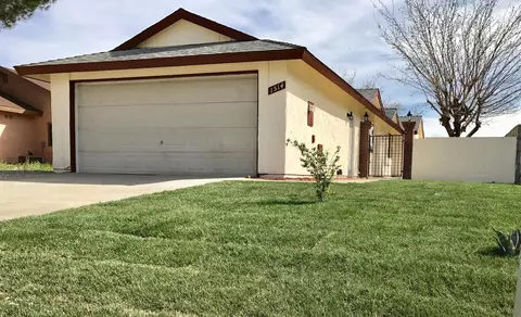1514 Avenue J3 E, Lancaster, CA 93535 photo 1