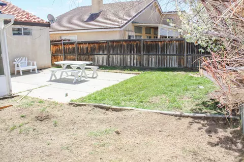 3237 Mesa Ct, Rosamond, CA 93560 photo 20
