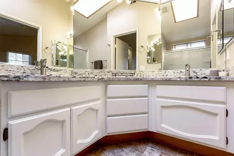 45105 Biscay Ave, Lancaster, CA 93535 photo 17