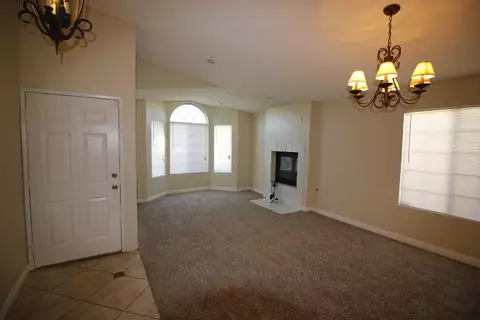 1304 Lightcap St, Lancaster, CA 93535 photo 6