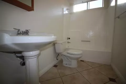 1304 Lightcap St, Lancaster, CA 93535 photo 20