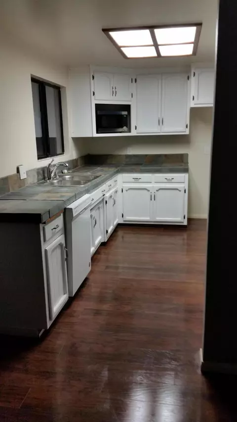 45438 Lorimer Ave, Lancaster, CA 93534 photo 12