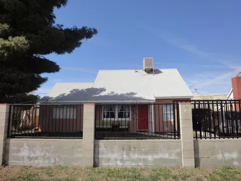 44243 Heaton Ave, Lancaster, CA 93534 photo 2