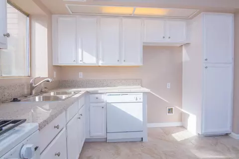 5226 Sunburst Dr, Palmdale, CA 93552 photo 14