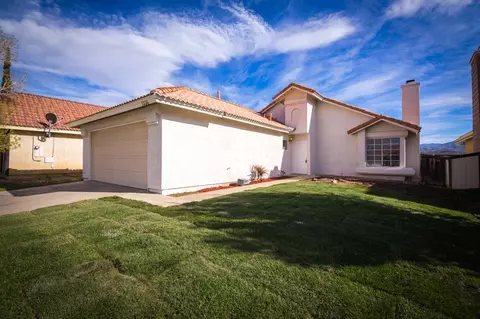 5226 Sunburst Dr, Palmdale, CA 93552 photo 3