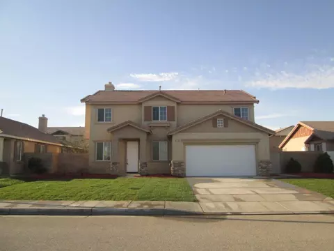 5018 Bell Ave, Palmdale, CA 93552 photo 2