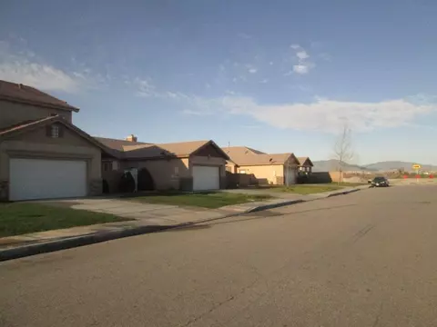5018 Bell Ave, Palmdale, CA 93552 photo 6