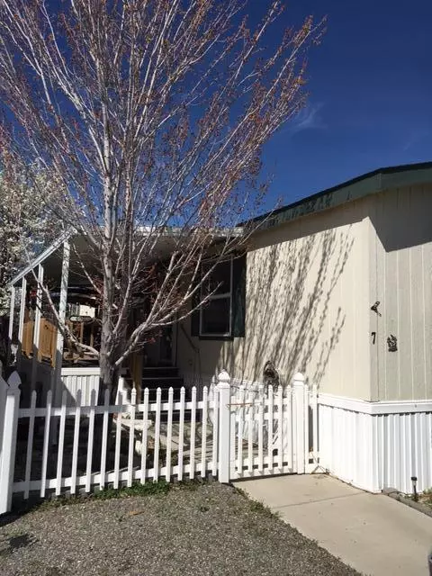 600 Dennison St #7, Tehachapi, CA 93561 photo 1