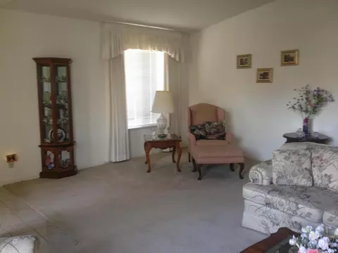 43730 17th St E, Lancaster, CA 93535 photo 9