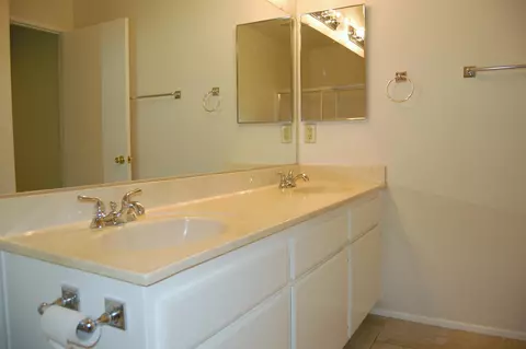 43643 8th St E, Lancaster, CA 93535 photo 10