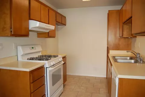 43643 8th St E, Lancaster, CA 93535 photo 6