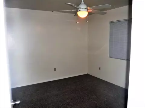 21611 Foothill Dr, Tehachapi, CA 93561 photo 8