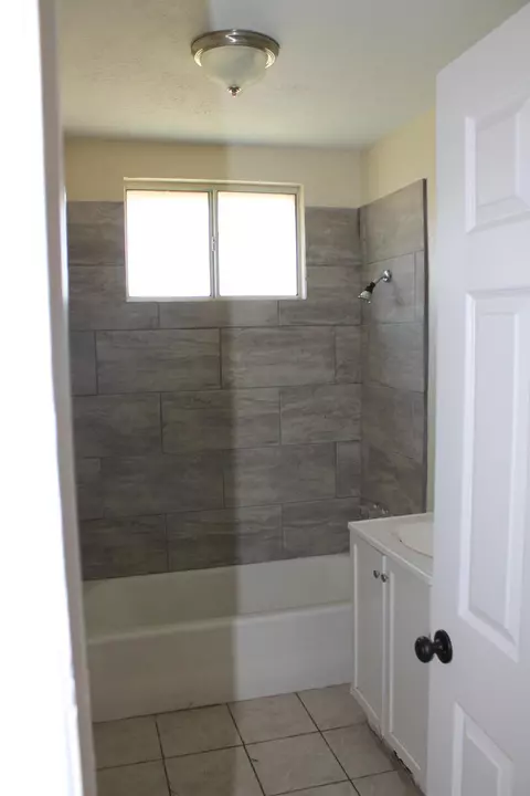 38733 Pond Ave, Palmdale, CA 93550 photo 14