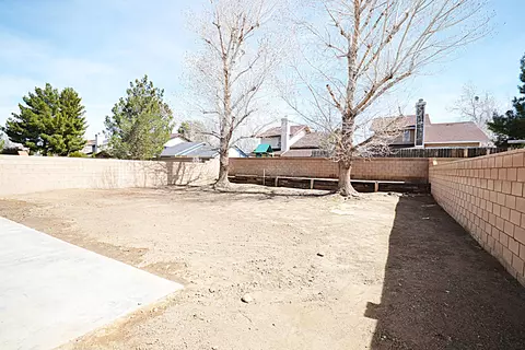 44922 Caboose Dr, Lancaster, CA 93535 photo 24