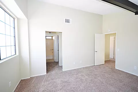 44922 Caboose Dr, Lancaster, CA 93535 photo 13