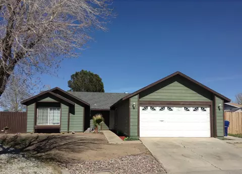703 Trixis Ave, Lancaster, CA 93534 photo 1