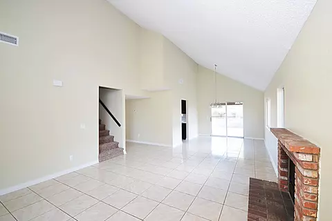 848 Avenue J11 E, Lancaster, CA 93535 photo 3