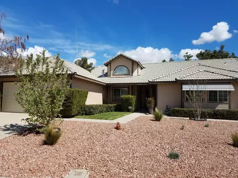 44112 Acacia St, Lancaster, CA 93535 photo 1