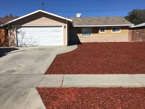 45557 Foxton Ave, Lancaster, CA 93535 photo 1