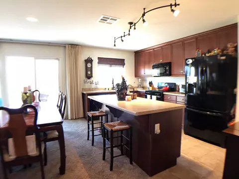 43020 Bale Ct, Lancaster, CA 93535 photo 6