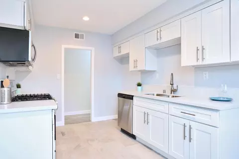 336 Avenue J12 E, Lancaster, CA 93535 photo 8