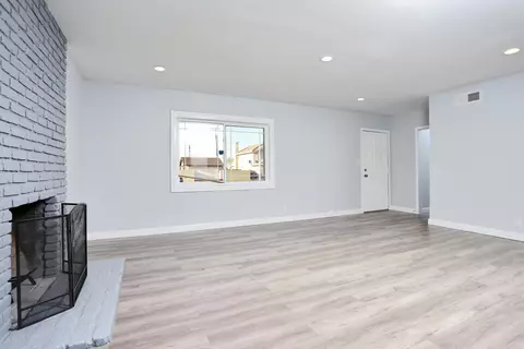 336 Avenue J12 E, Lancaster, CA 93535 photo 4